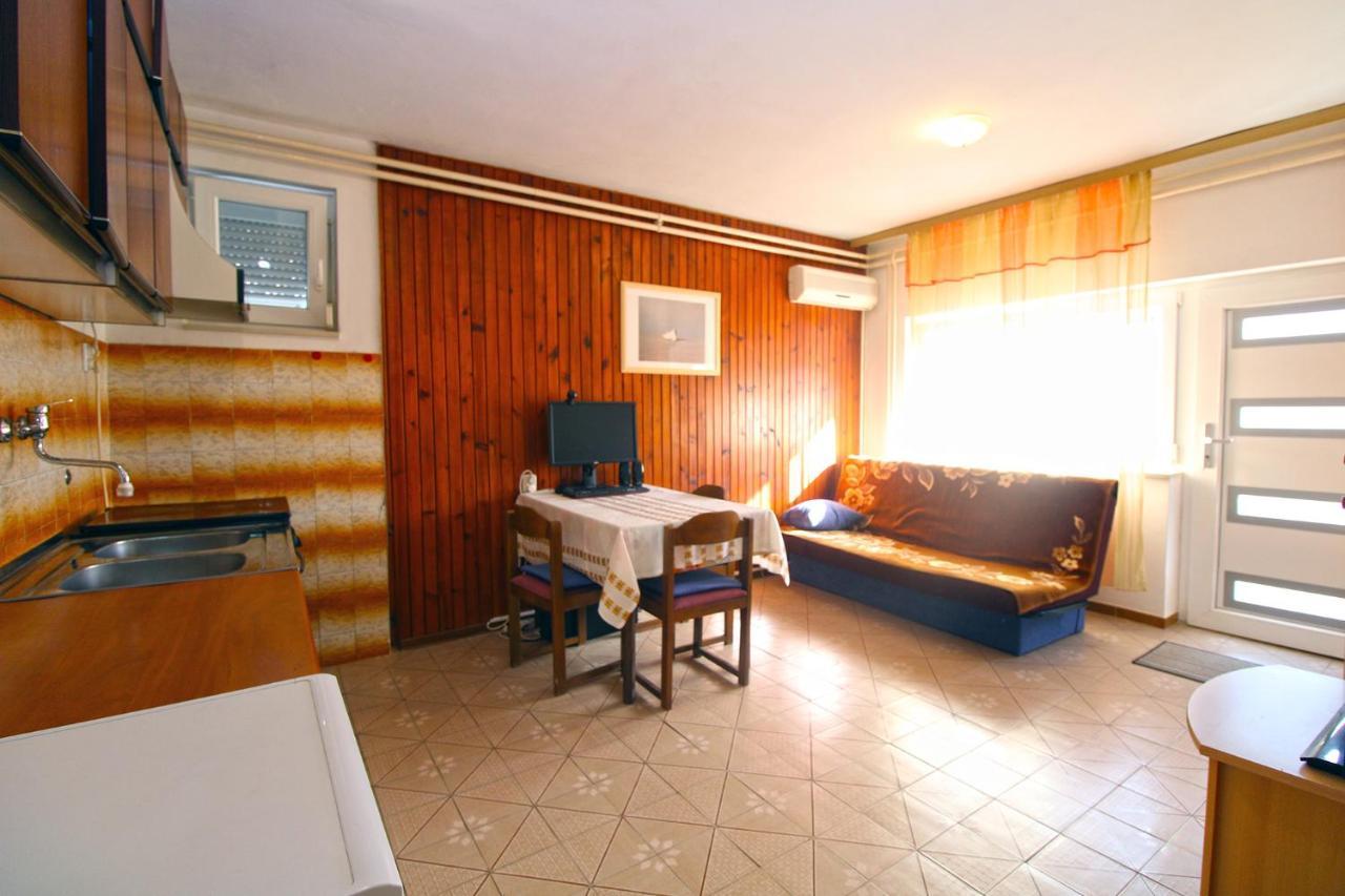 Apartments Valerija 847 Pula Zewnętrze zdjęcie
