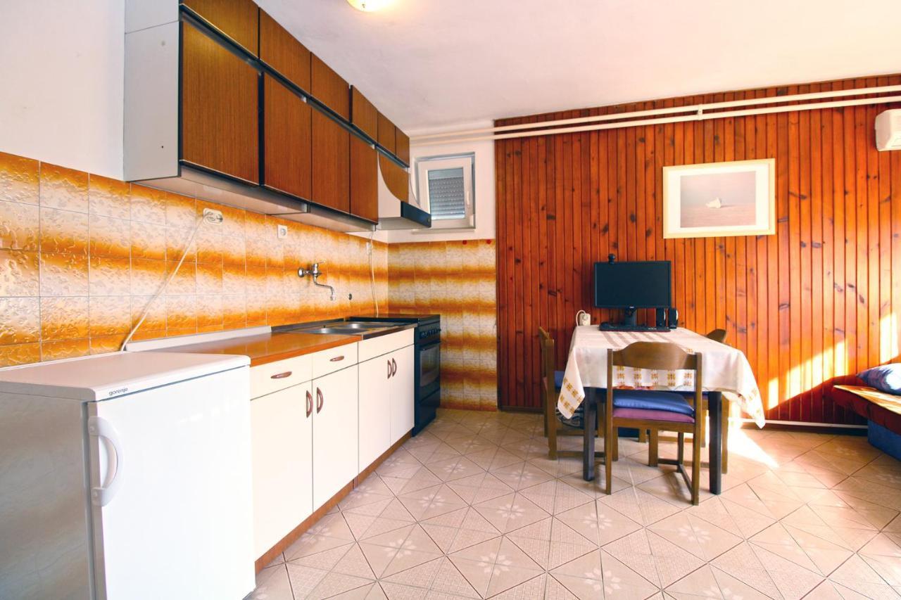 Apartments Valerija 847 Pula Zewnętrze zdjęcie