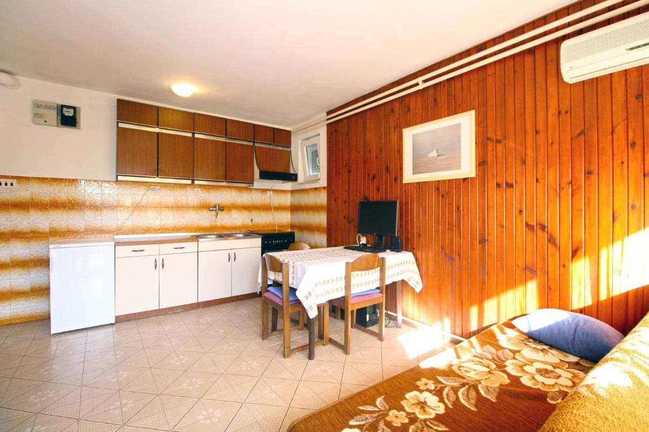 Apartments Valerija 847 Pula Zewnętrze zdjęcie